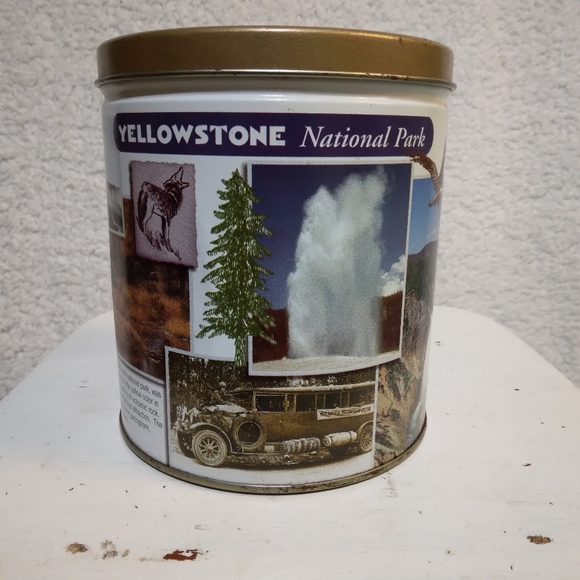 Trails End Yellowstone/Grand Teton Decorative Tin - Picture 5 of 6